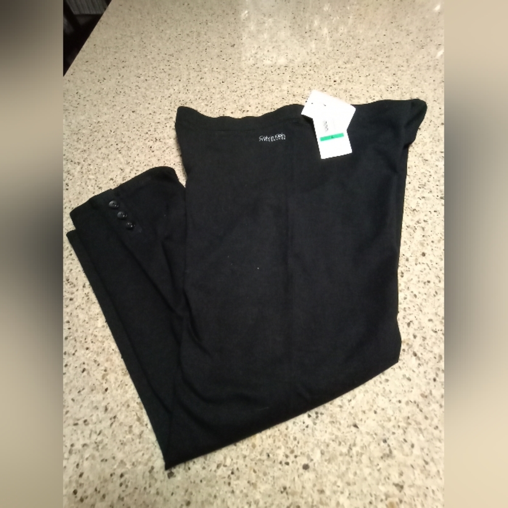 Calvin Klein performance quick dry capri leggings NWT